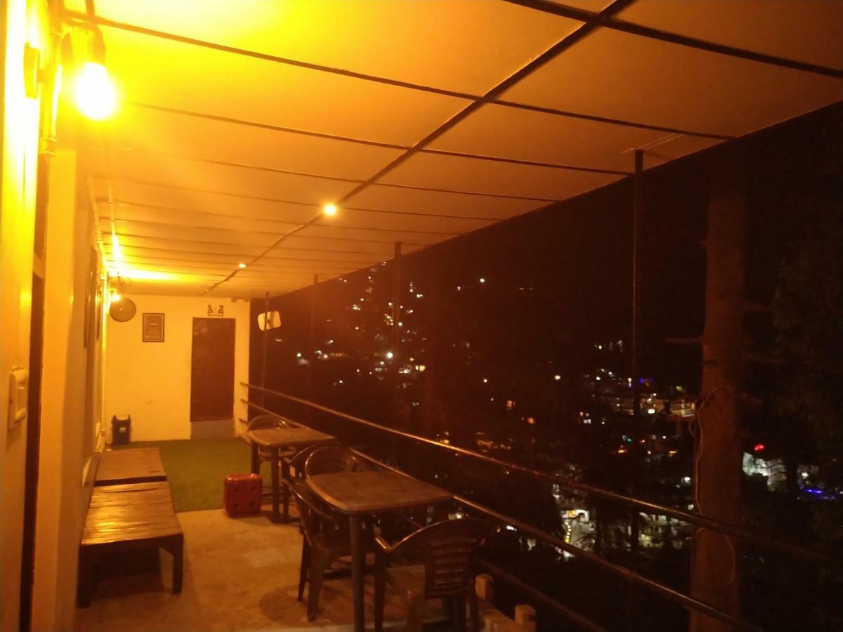Mochila Youth Hostel Mcleod Ganj Дармсала Экстерьер фото